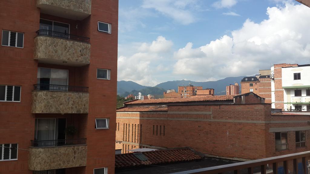 Habitaciones En Medellin Exterior photo